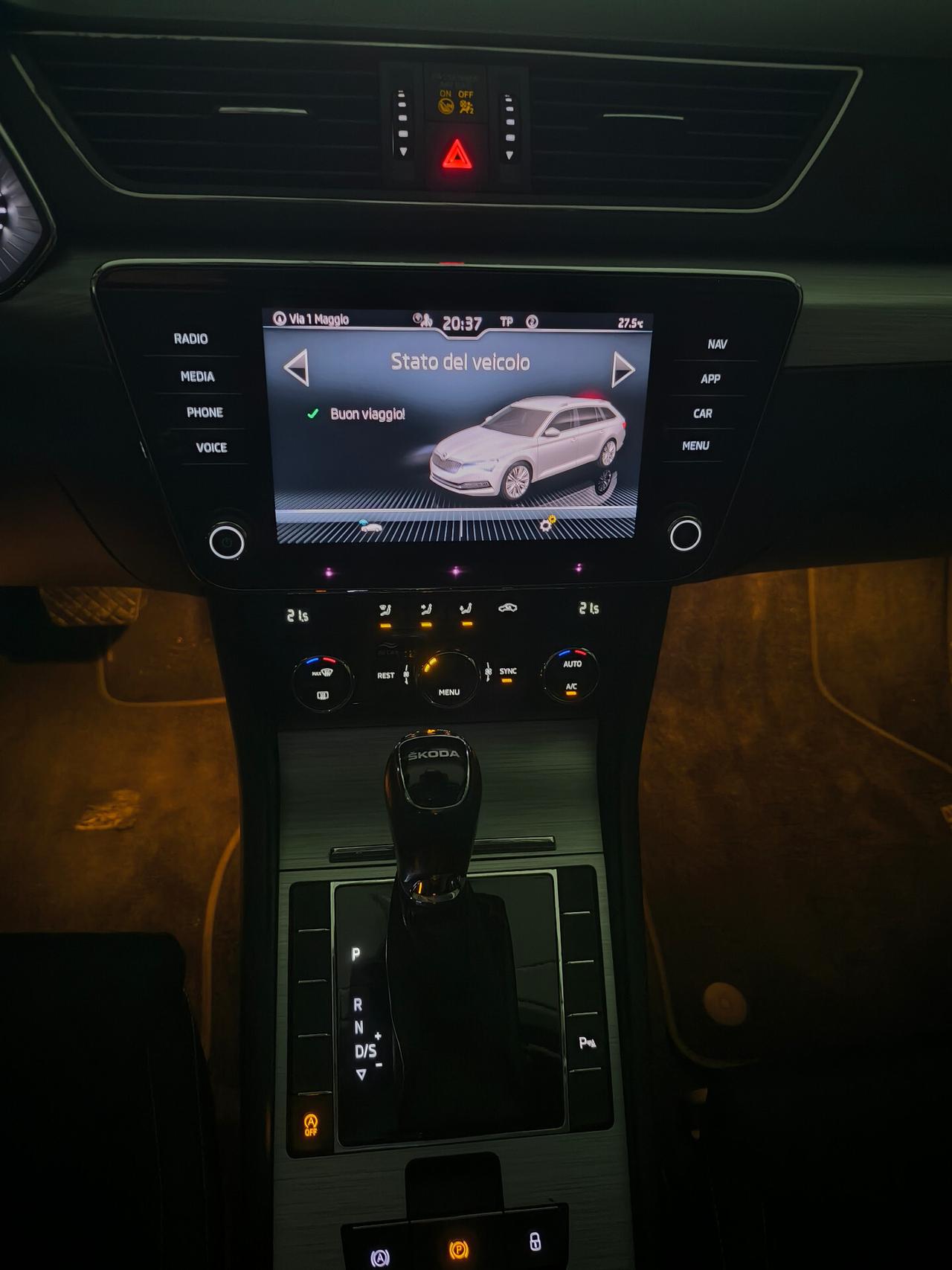 Skoda Superb 2.0 TDI EVO 150 CV SCR DSG Wagon Executive