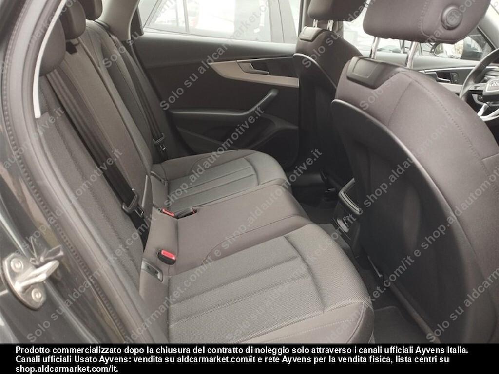 Audi A4 Avant 40 TDI quattro S tronic Business
