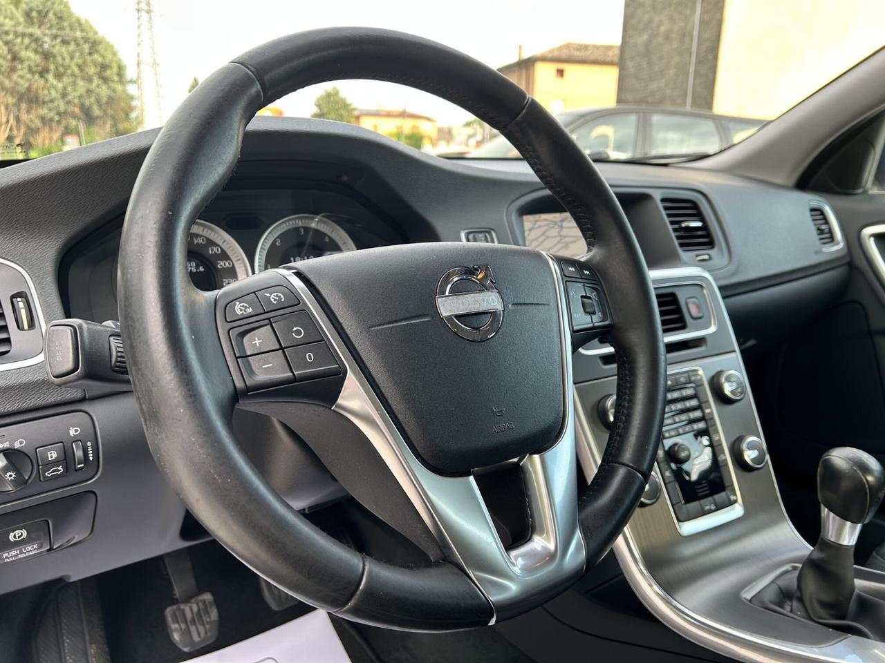 VOLVO S60 1.6 D2 115CV MOMENTUM UNICO PROPRIETARIO