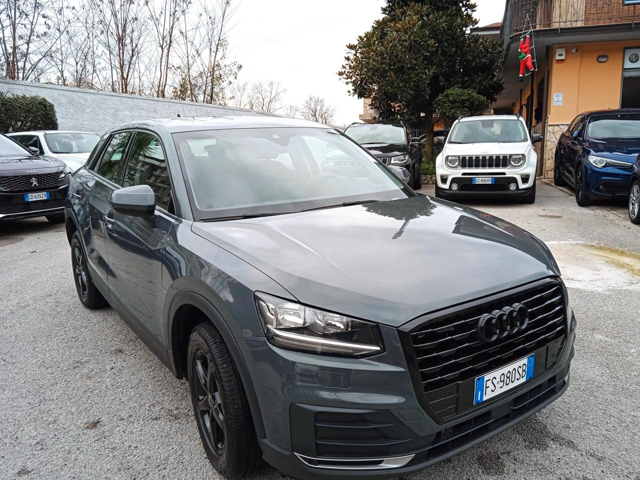 Audi Q2 / 1.6 TDI S tronic Admired
