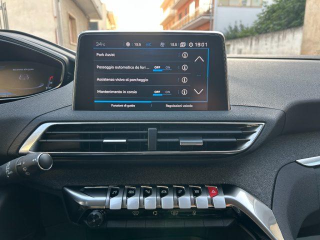 PEUGEOT 3008 1.5 BlueHDi 130 EAT8 Allure