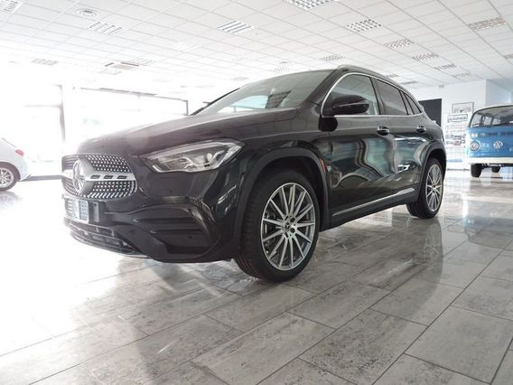 Mercedes-Benz Classe GLA GLA 250 e Plug-in hybrid Automatic Premium KM ZERO