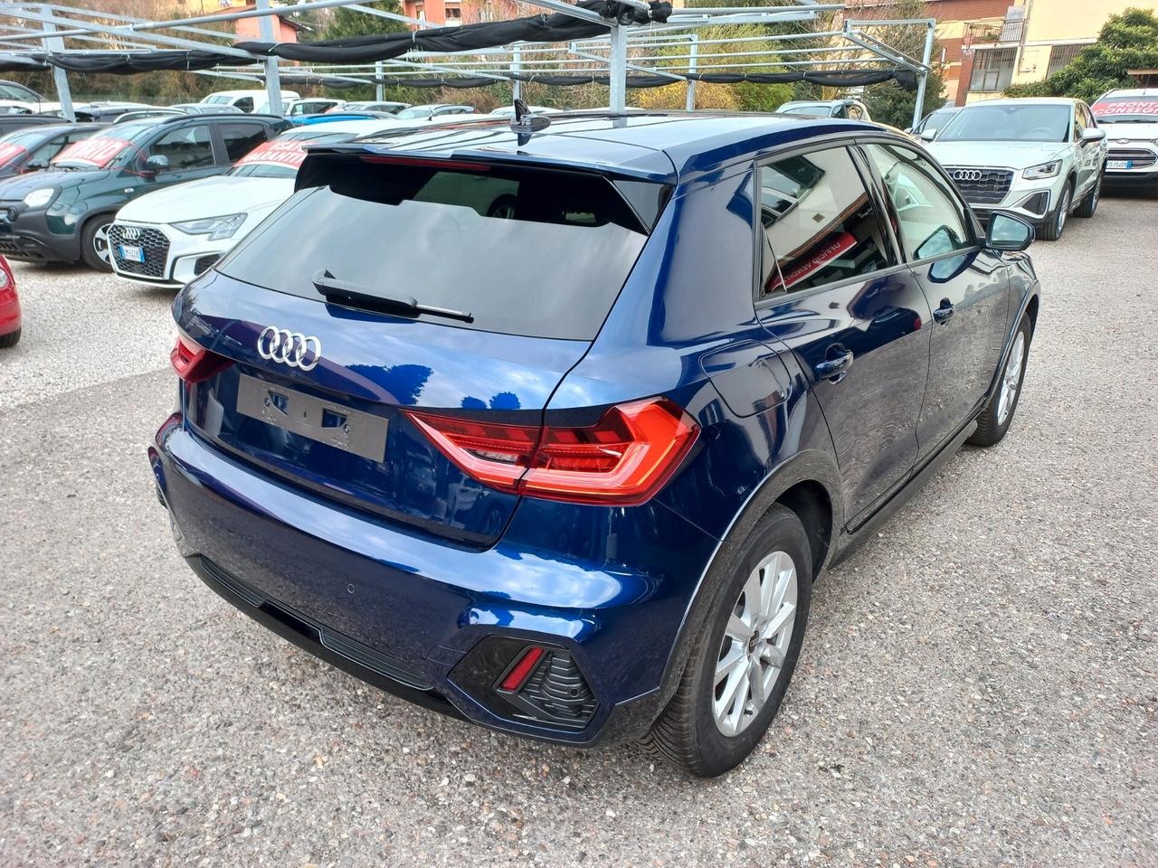 Audi A1 allstreet 30 TFSI S tronic 116 CV S-LINE INTERNO
