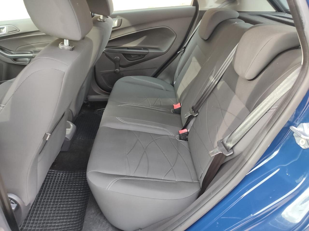 Ford Fiesta 1.5 TDCi 75CV Business!!