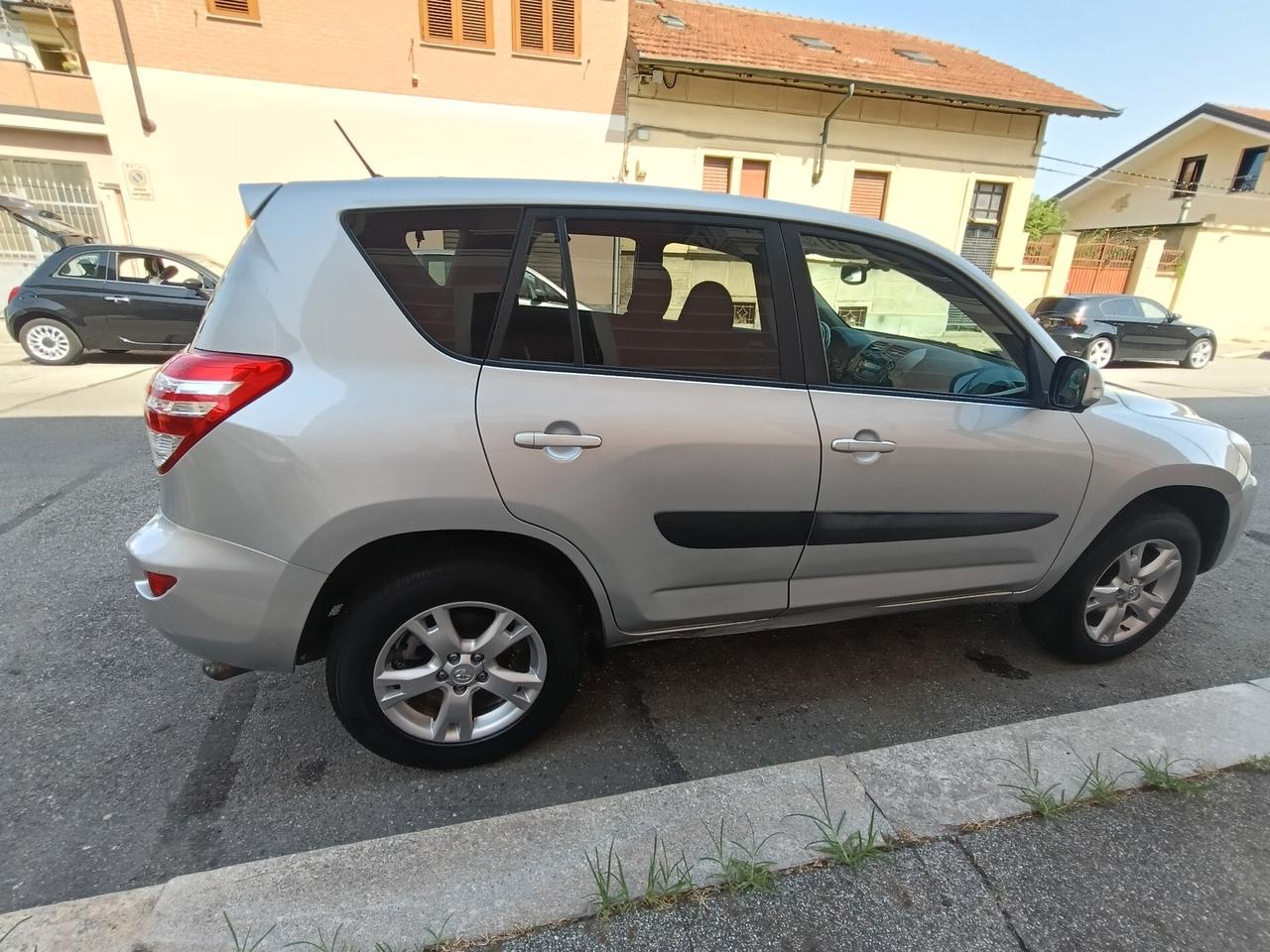 Toyota RAV 4 RAV4 Crossover 2.2 D-4D 150 CV DPF Luxury