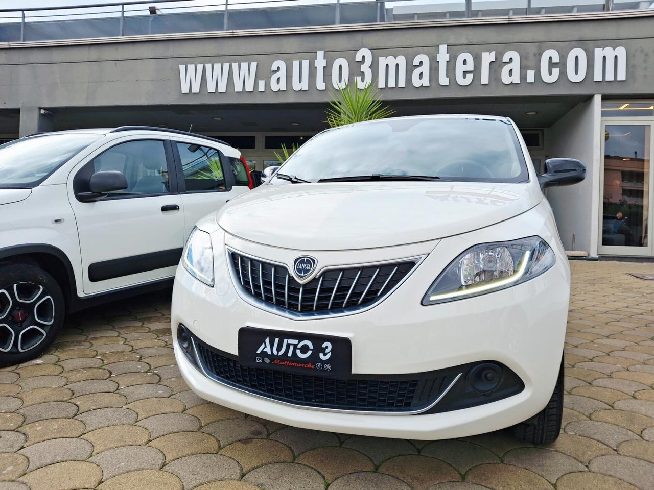 Lancia Ypsilon 0.9 TwinAir 5 porte Metano Ecochic Gold
