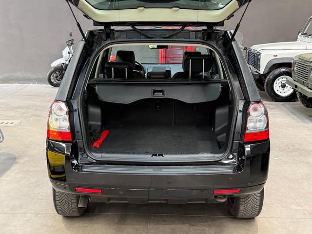 LAND ROVER Freelander 2.2 SD4 S.W. SE