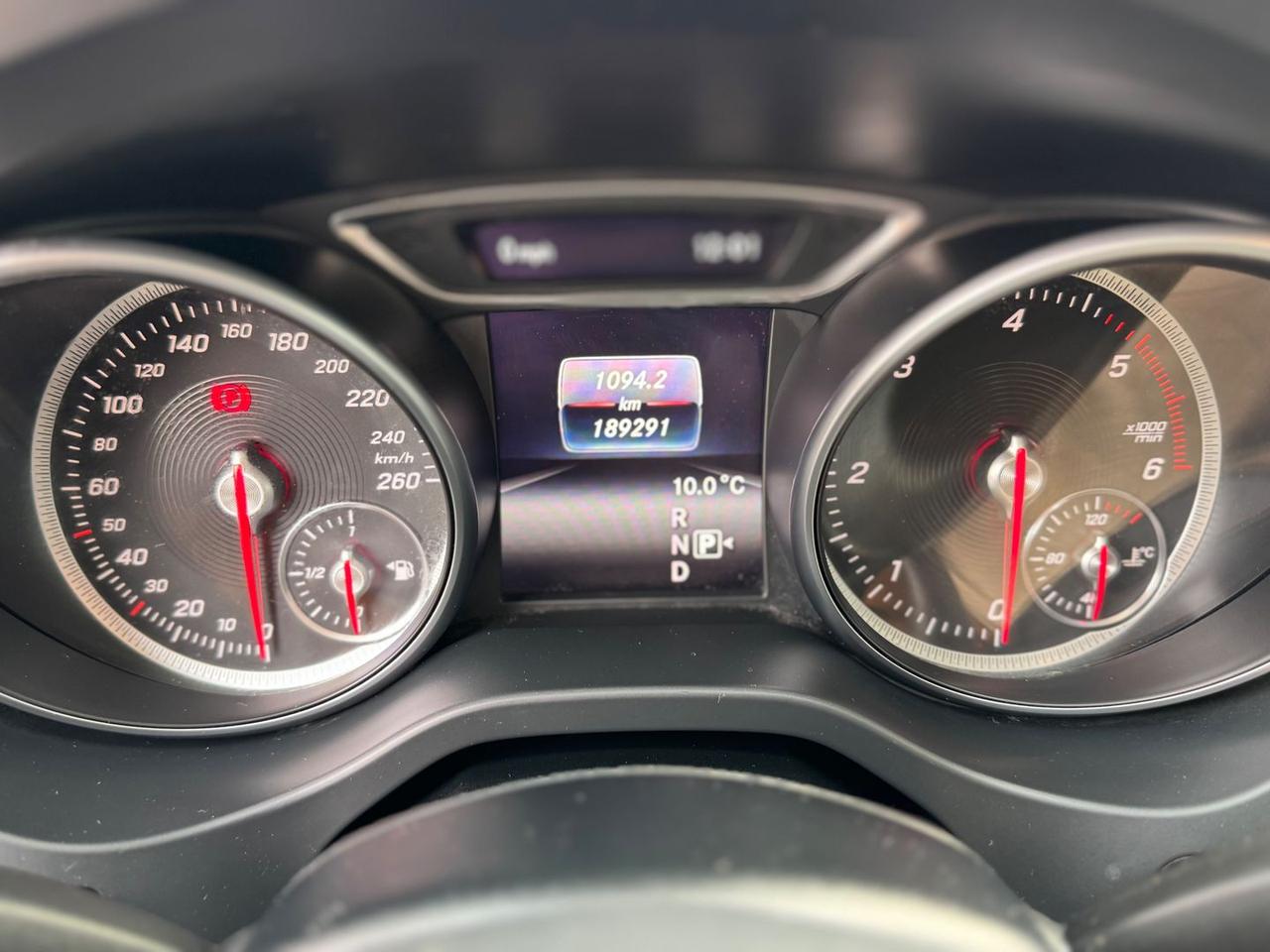 Mercedes-Benz CLA 180 Sport CLA 180 D #8883