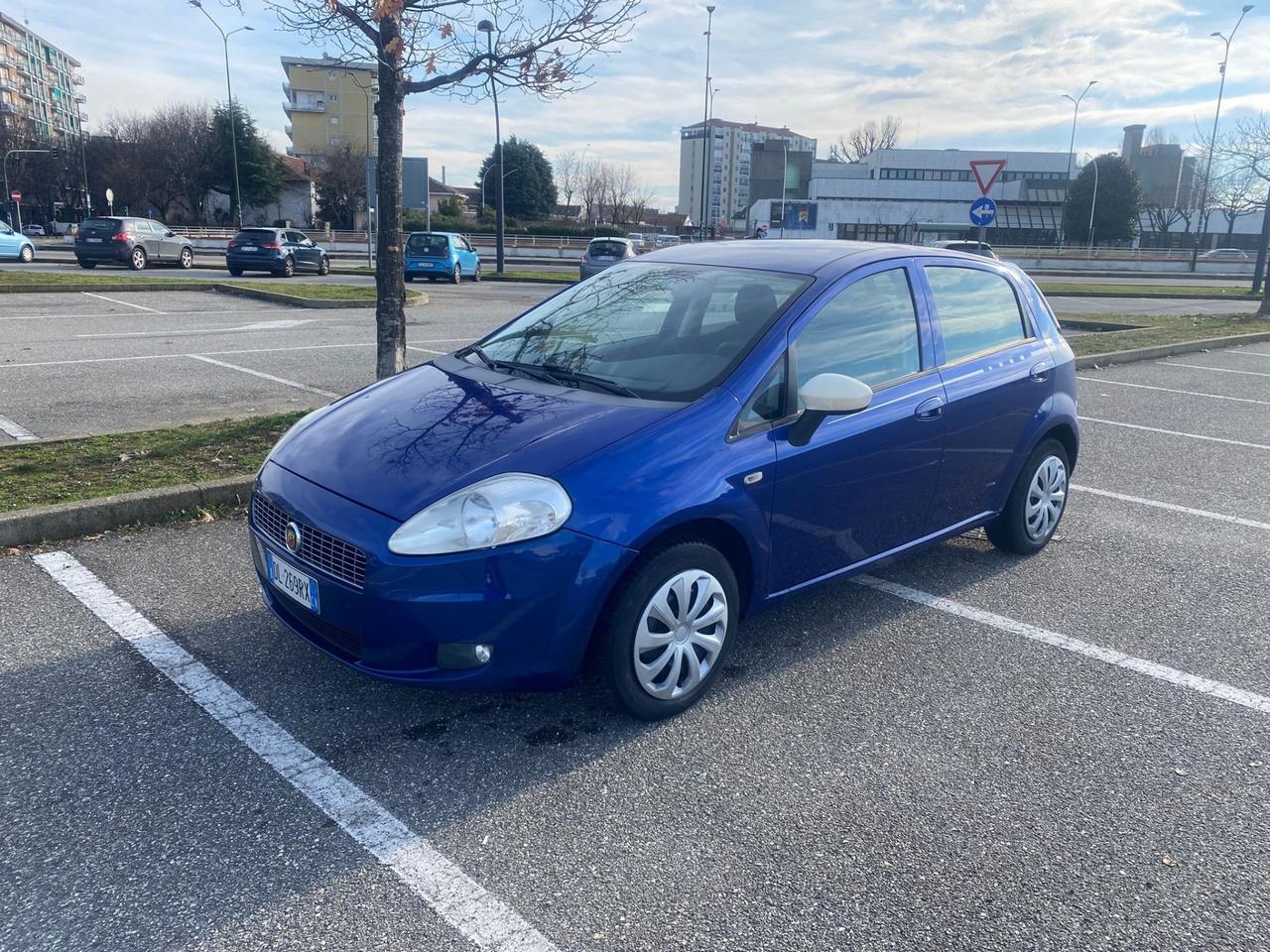 Fiat Grande Punto 1.2cc gpl 2028(Su Appuntamento)