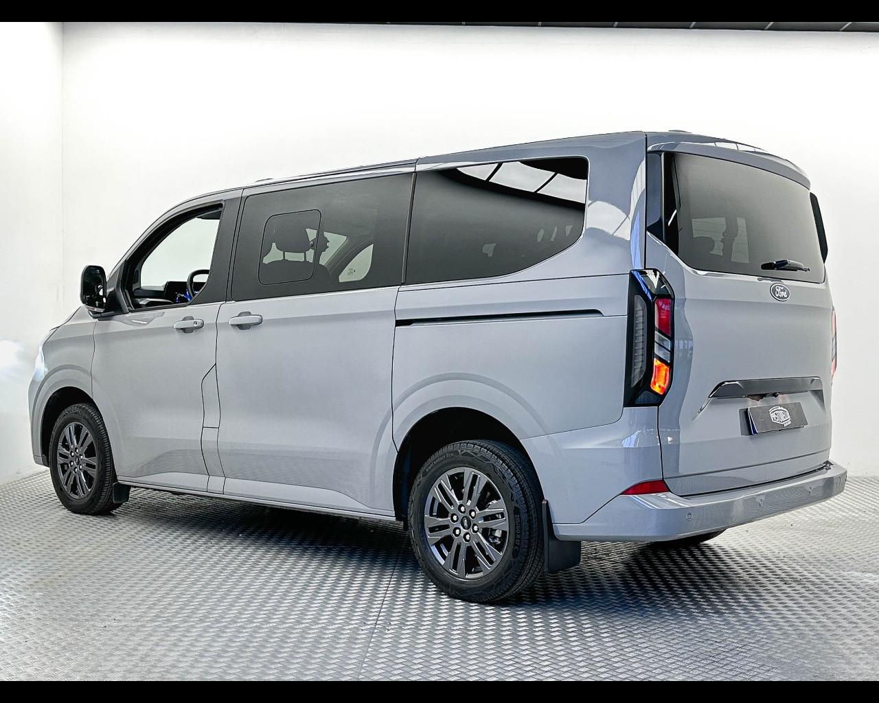 FORD Tourneo Custom 2ªs - Tourneo Custom 320 2.0 EcoBlue 170CV au
