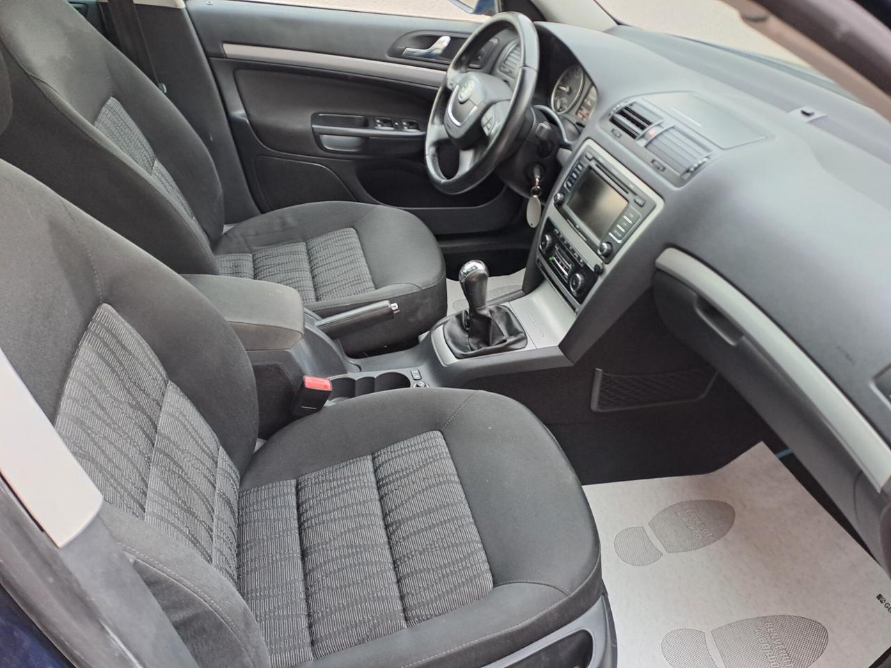 Skoda Octavia 1.6 TDI CR F.AP. Wagon Elegance