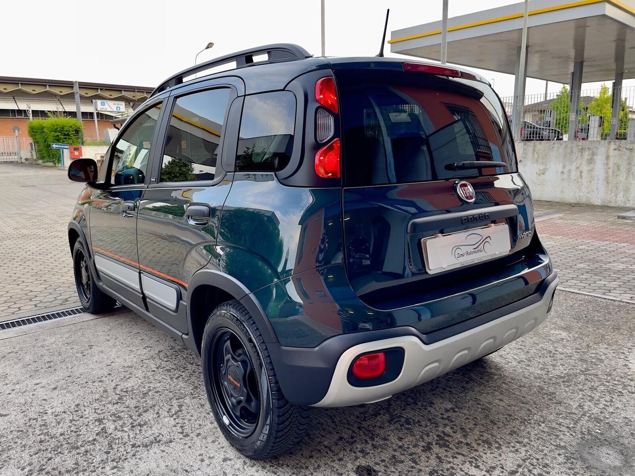 Fiat Panda 1.0 Hybrid Garmin