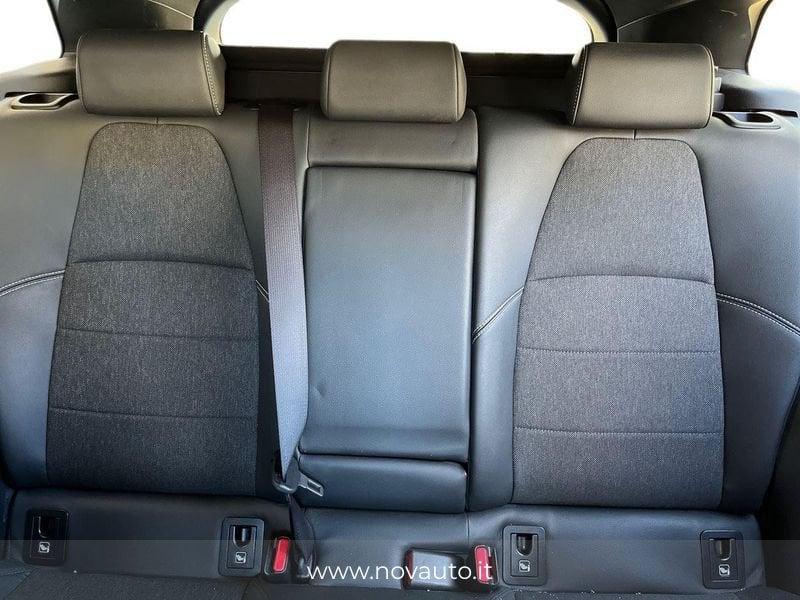 Toyota Corolla 1.8 Hybrid Style