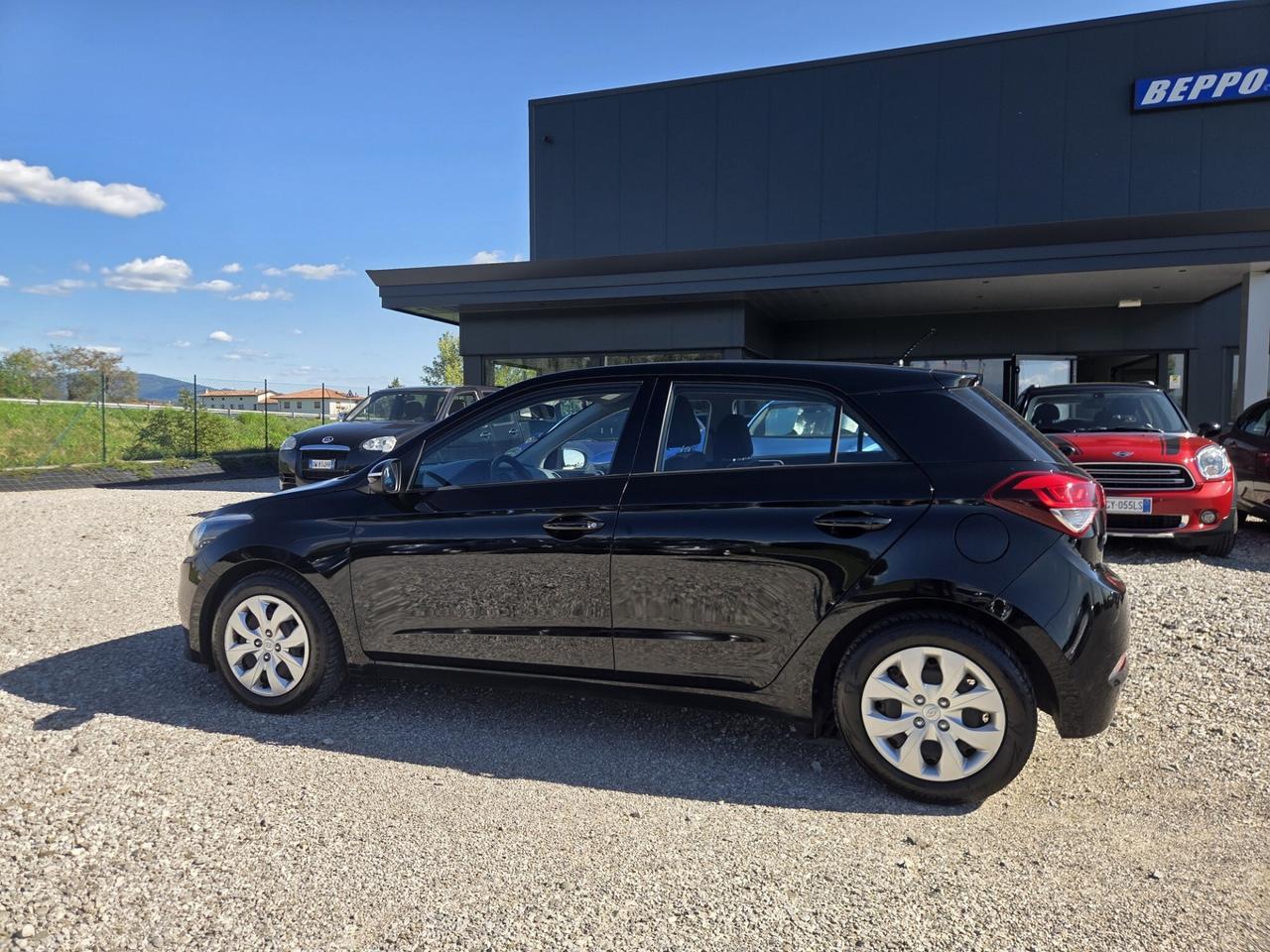 HYUNDAI I20 1.2 BENZINA 75CV
