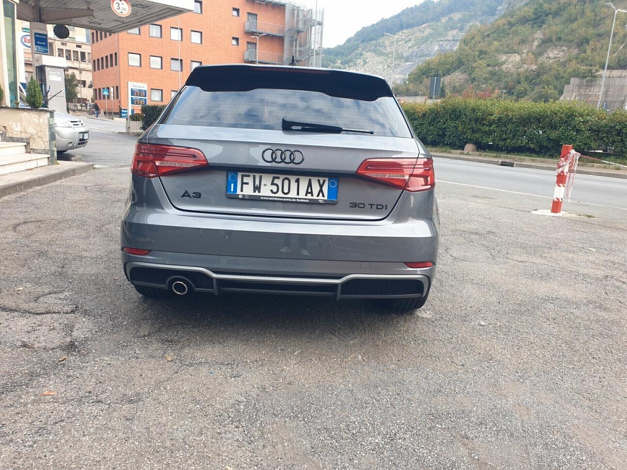 Audi A3 SPB 30 TDI S LINEA