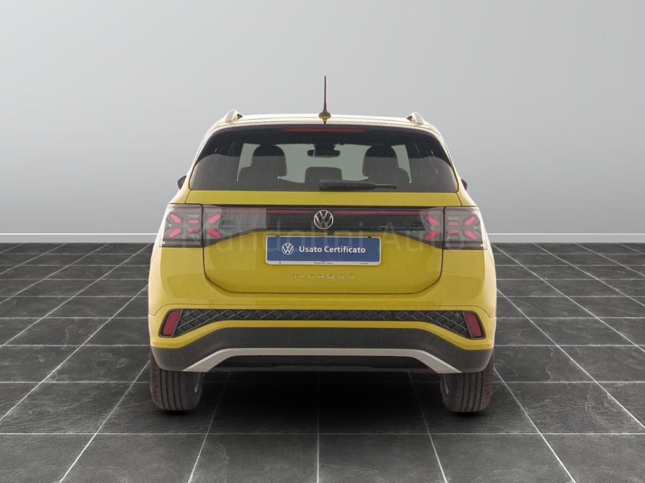 Volkswagen T-Cross 1.0 tsi 115cv r-line