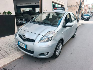 Toyota Yaris 1.0 Benzina 5-porte Sol 2011