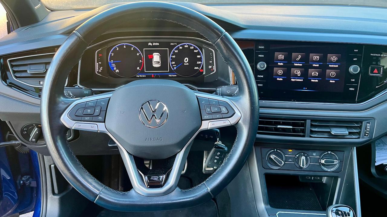 VW Taigo 110 CV R-Line - UNIPROPRIETARIO