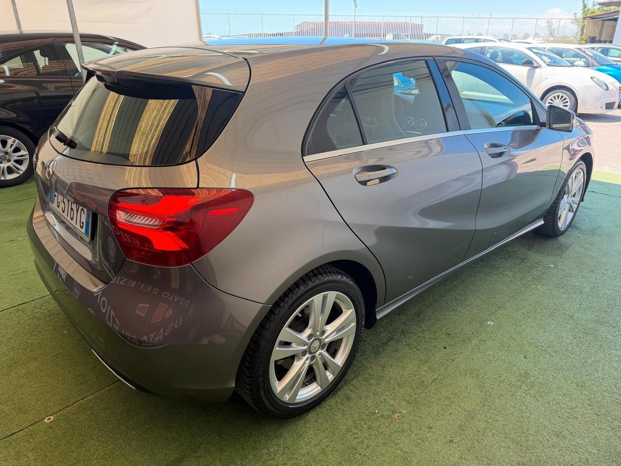 MERCEDES CLASSE A 180d 1.5 DIESEL 110CV