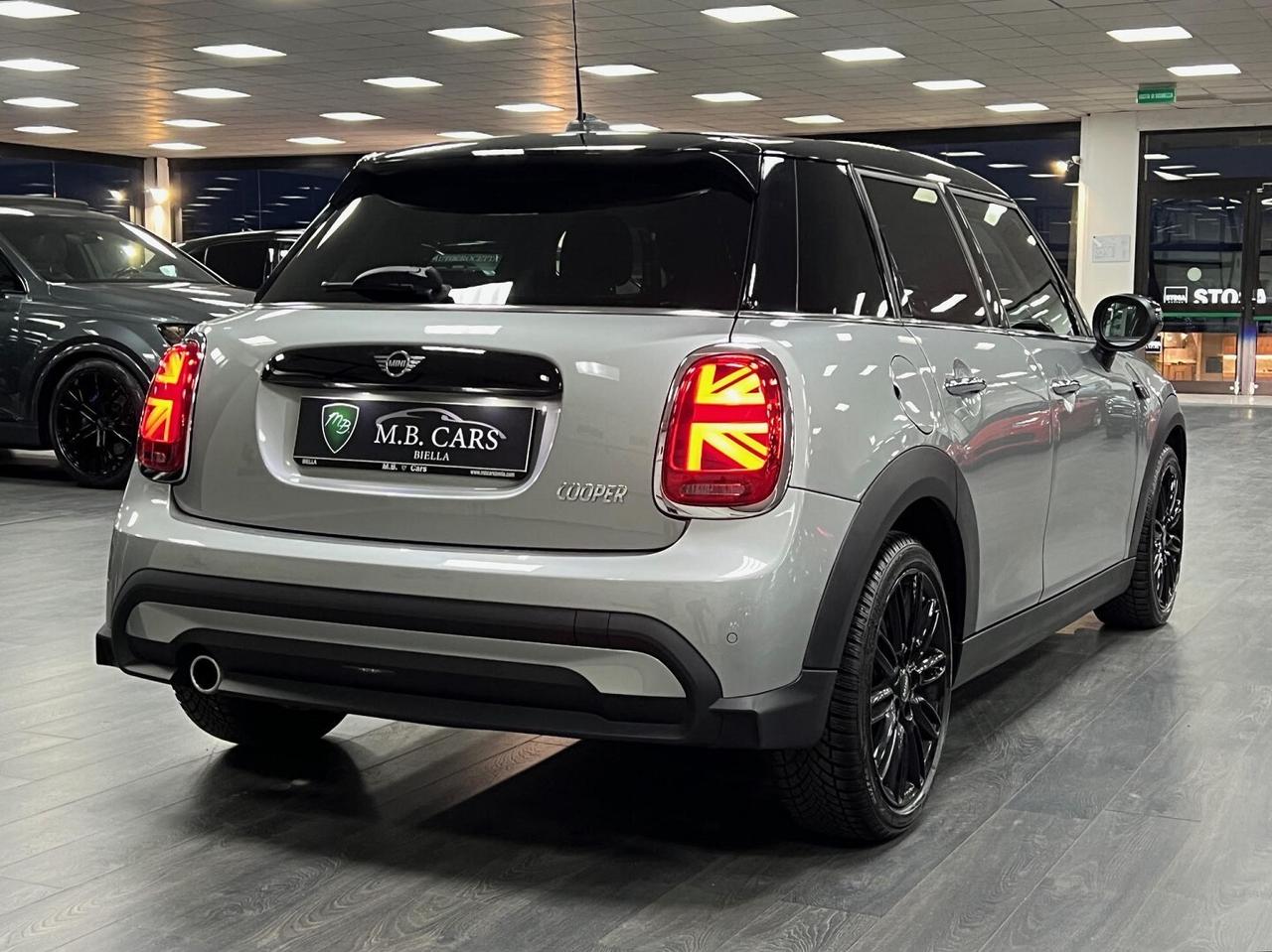 MINI Cooper Mini 5p 1.5 Cooper Camden auto