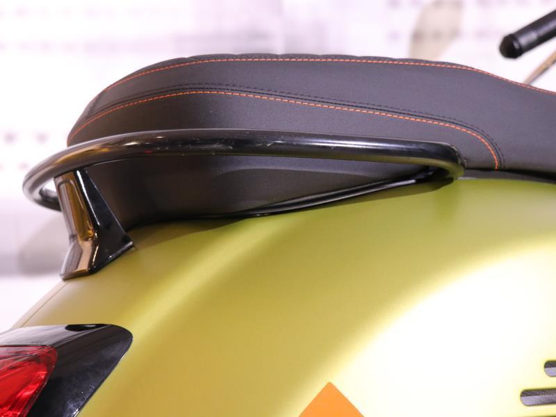 Piaggio Vespa GTS 300 Supersport HPE