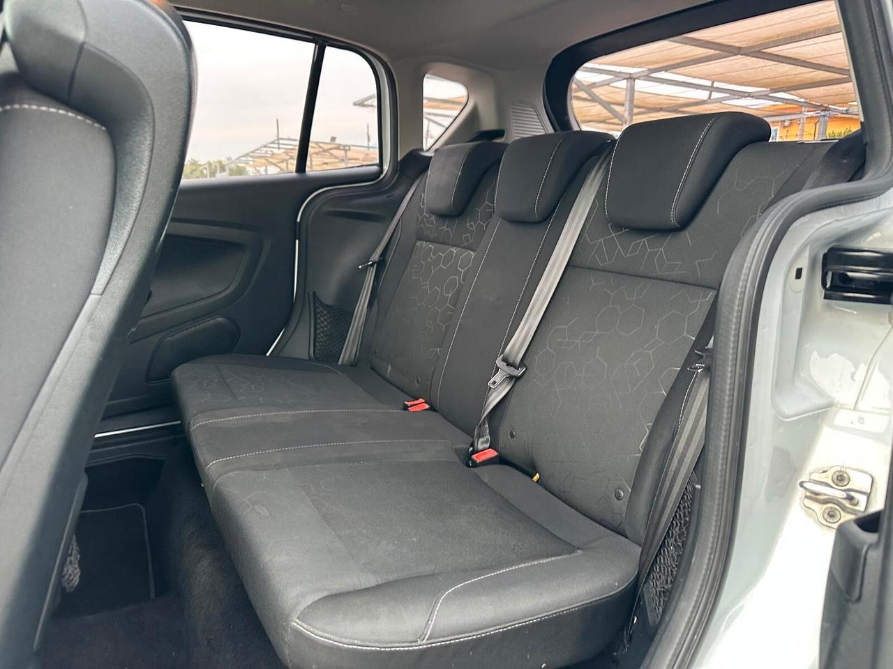 Ford B-Max 1.4 Benzina/GPL