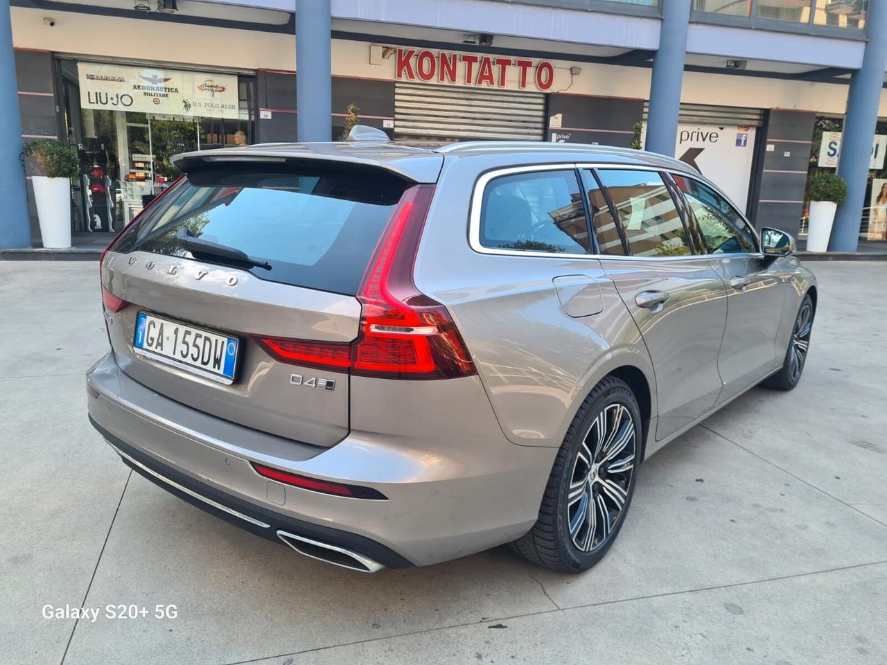 Volvo V60 D4 AWD Geartronic Inscription