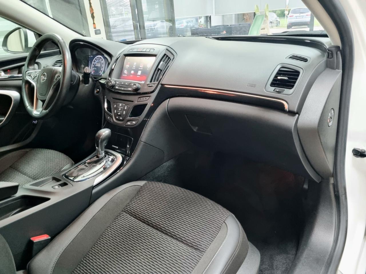 OPEL INSIGNA 2.0 CDTI 170CV 4x4 COUNTRY TOURER