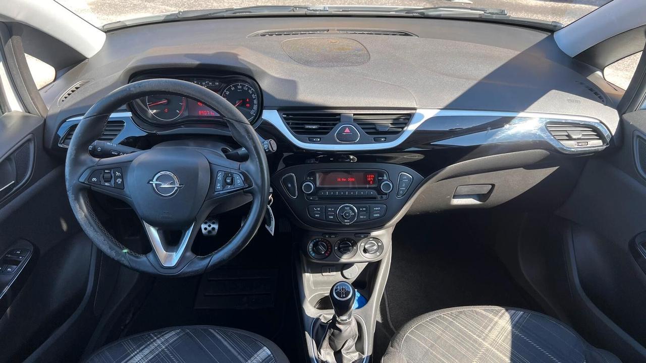 Opel Corsa 1.4 90CV GPL Tech 5 porte b-Color