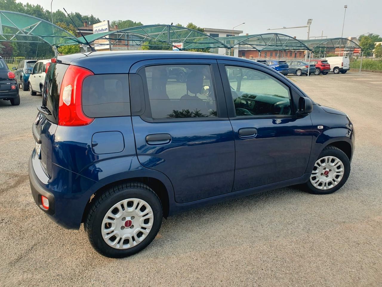 Fiat Panda 1.2 Connected by Wind