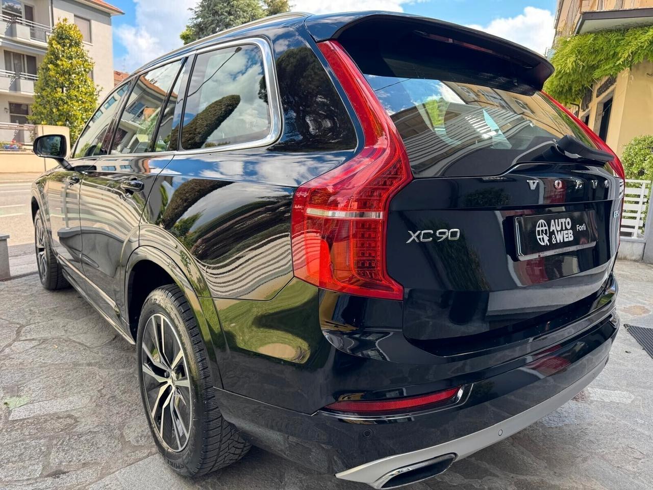 VOLVO XC90 B5 (d) AWD Geartronic 7 posti R-DESING