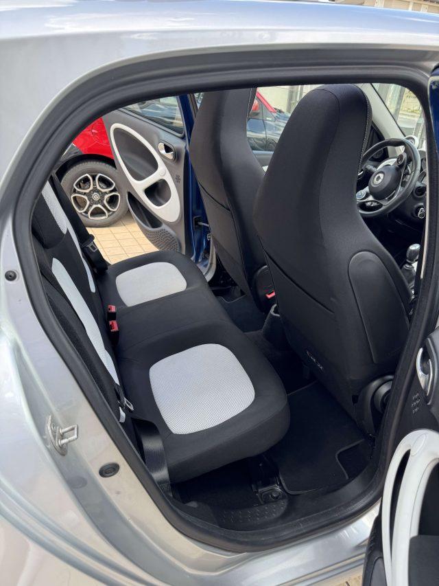 SMART ForFour 0.9 t Passion 90cv Navi cabrio