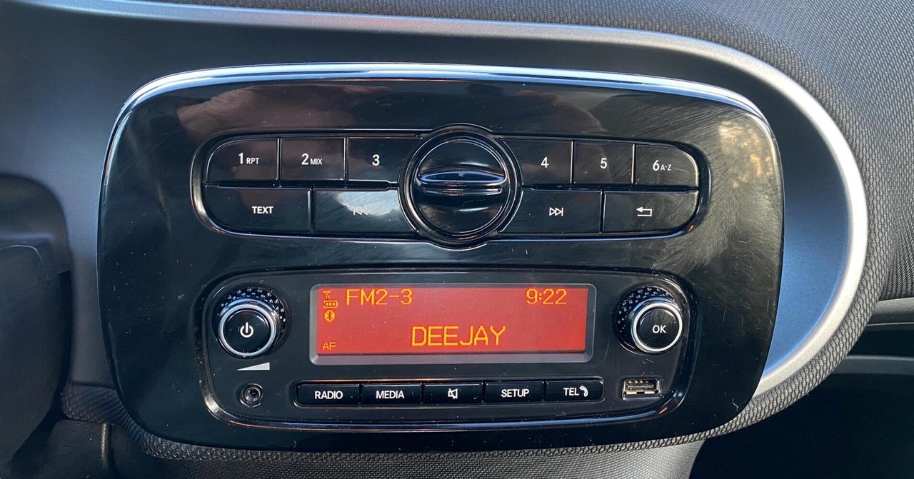 Smart ForTwo EQ Passion ... un fruscio nell'aria
