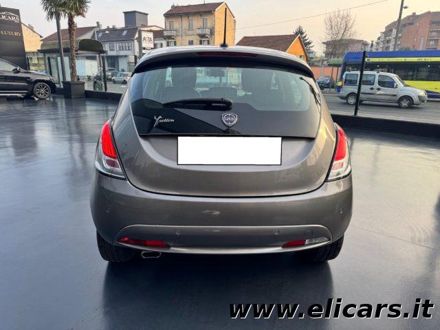 LANCIA Ypsilon 1.0 FireFly 5 porte S&S Hybrid Ecochic Gold