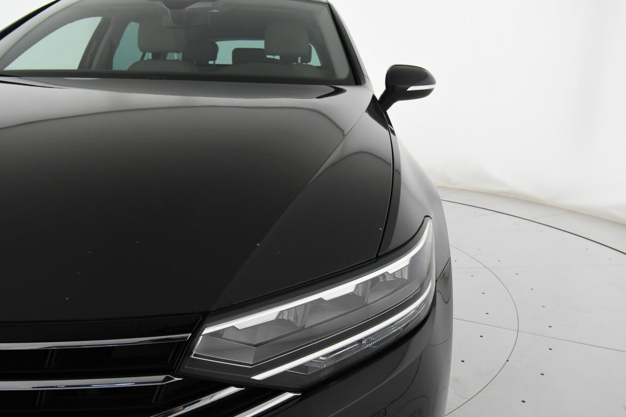 VOLKSWAGEN Passat Variant 2.0 tdi Business 150cv dsg CAMERA+LED+PELLE+ACC