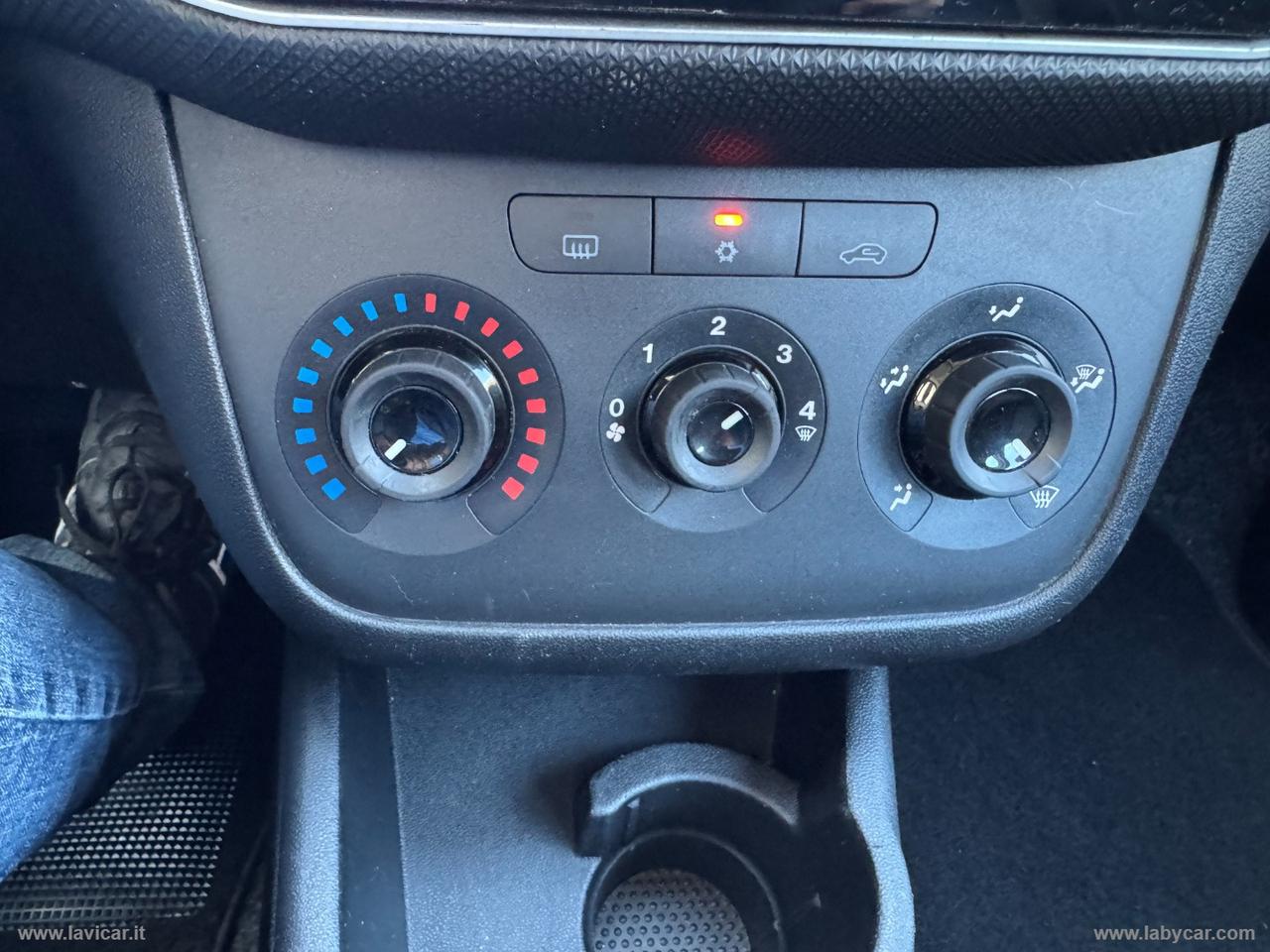 FIAT Punto 1.3 MJT II 75 CV 5p. Young