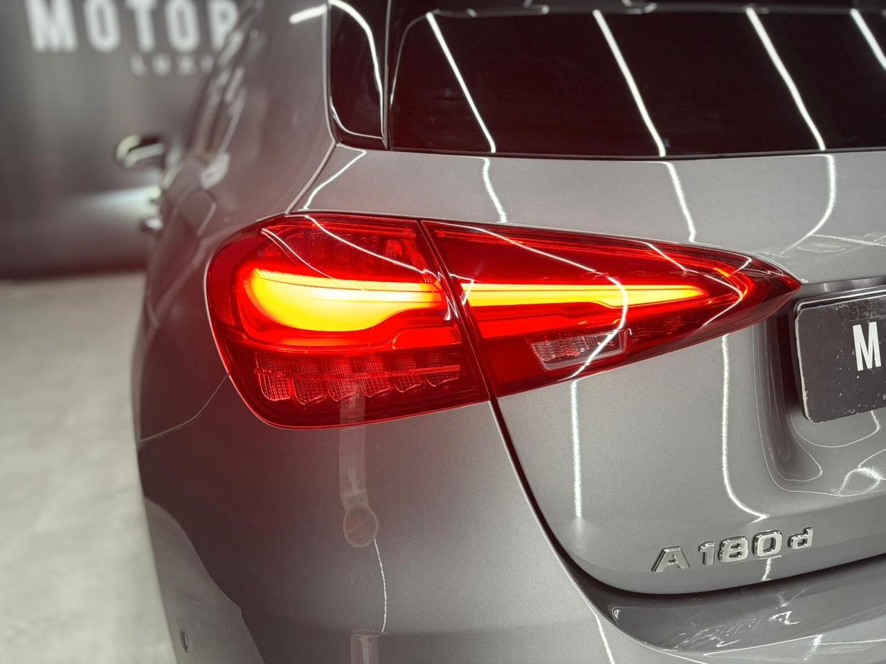 Mercedes-benz A 180 d Automatic AMG Line Premium 2.0 116cv