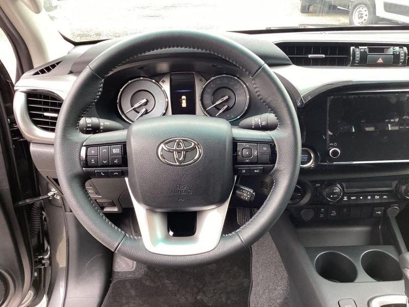 Toyota Hilux 2.4 Diesel AT Double Cab 4WD Executive MY24