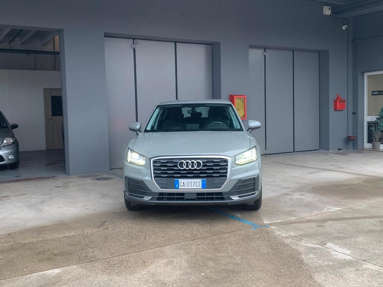 Audi Q2 30 TDI S tronic Business