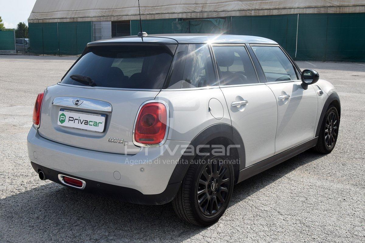 MINI Mini 1.5 Cooper D Business 5 porte