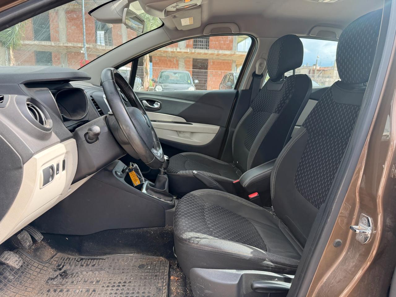 RENAULT CAPTUR 2018 1.5 DIESEL 110 CV *MARCIANTE