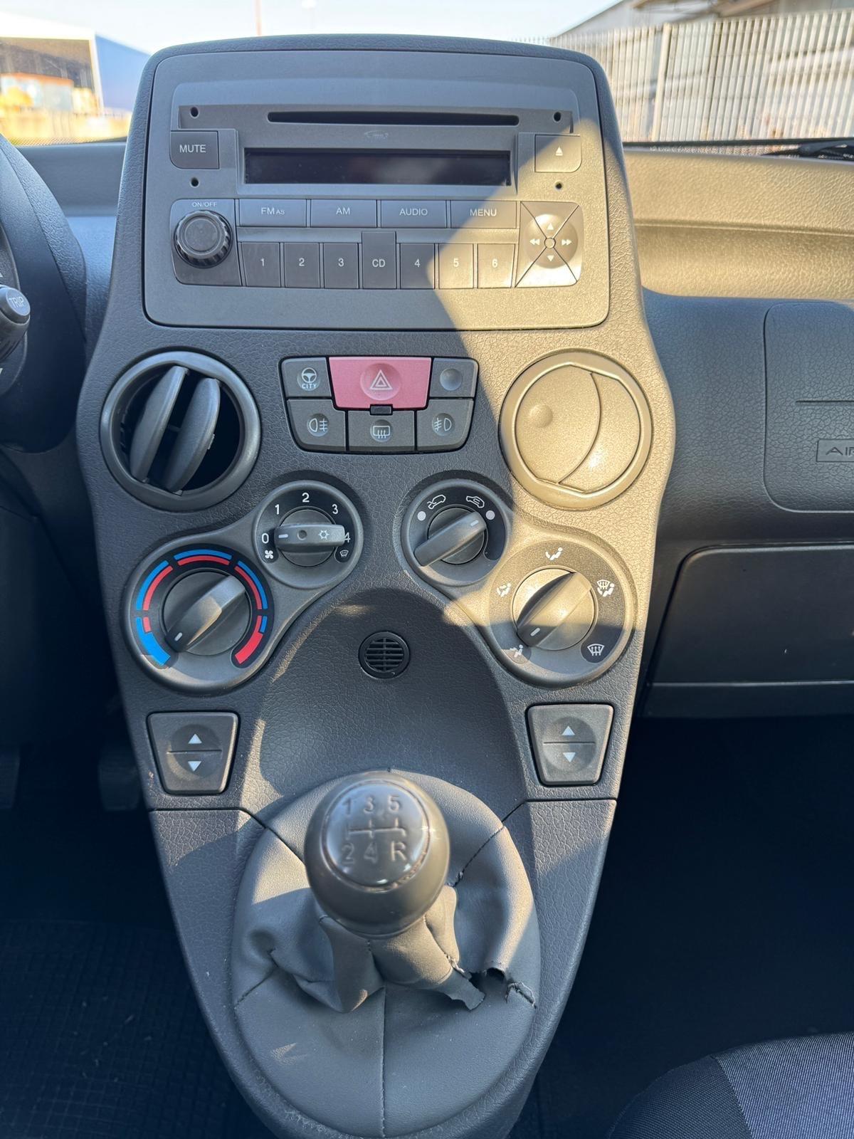 Fiat Panda 1.2 Climbing. 12 mesi di garanzia