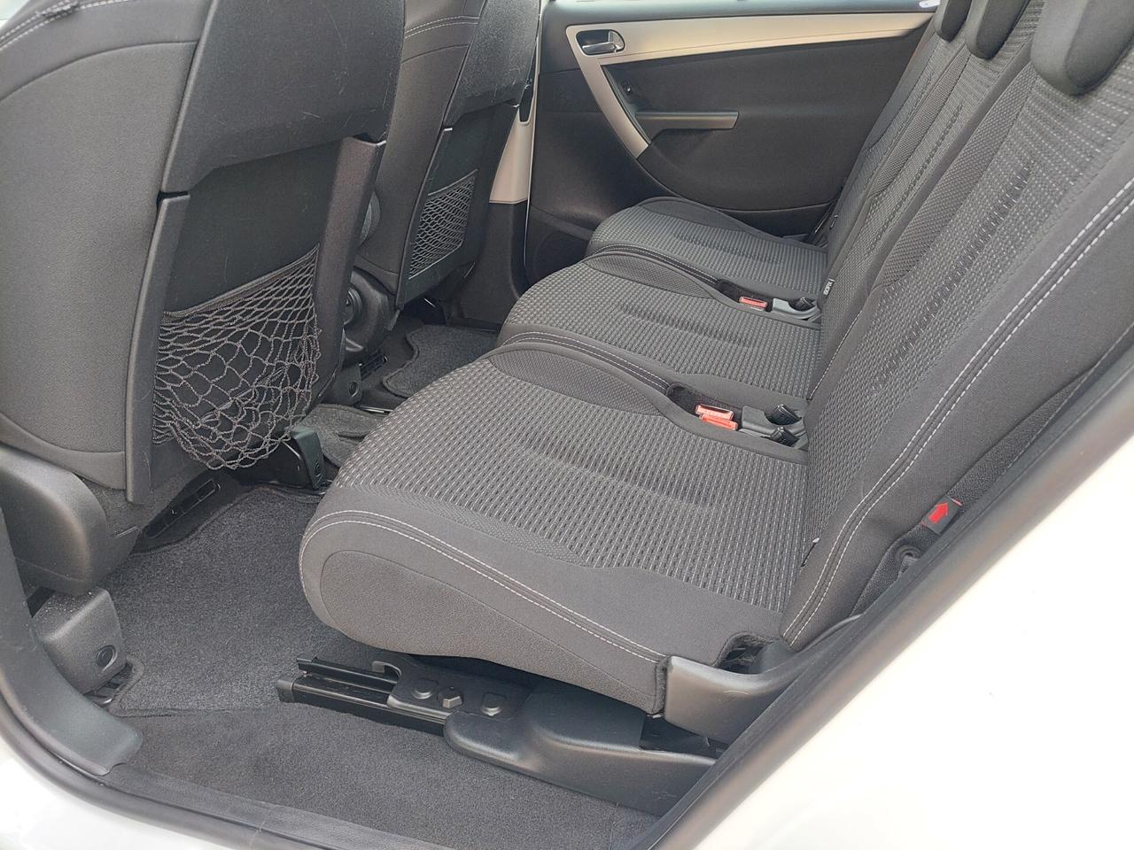 Citroen C4 Grand Picasso 1.6 HDi 110 FAP 7 POSTI
