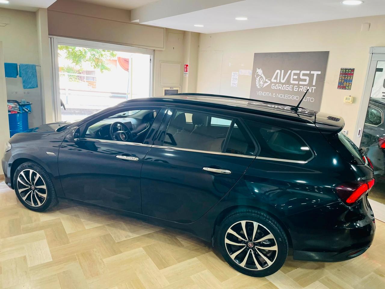 Fiat Tipo 1.6 Mjt S&S SW Lounge