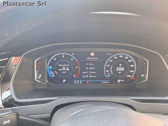 VOLKSWAGEN Passat Variant Passat VIII Variant 2.0 tdi Executive 150cv dsg -