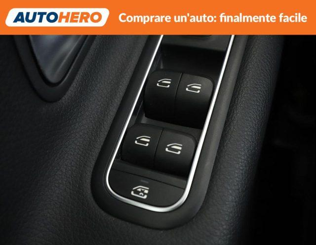 MERCEDES-BENZ A 180 d Business