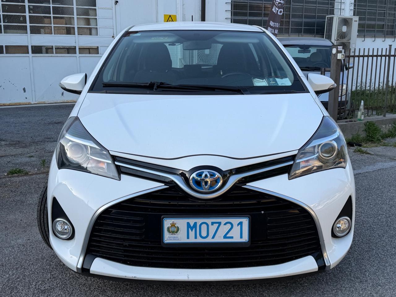 Toyota Yaris 1.5 Hybrid AUTOM.-BASSI CONSUMI- NEOP.