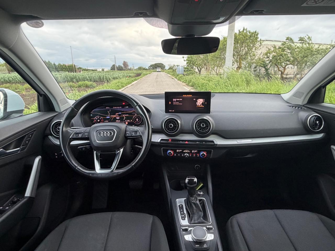 Audi Q2 30 TDI Business