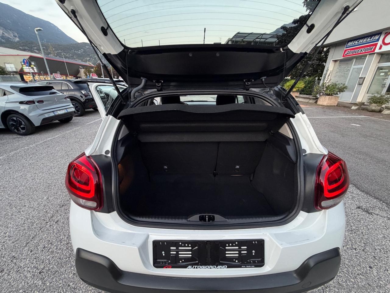 CITROEN C3 PureTech 83 S&S Shine
