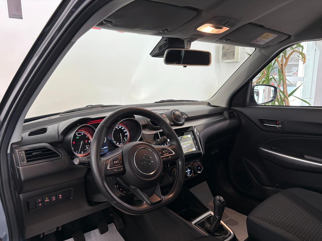 Suzuki Swift 1.2 Hybrid 4WD AllGrip Top